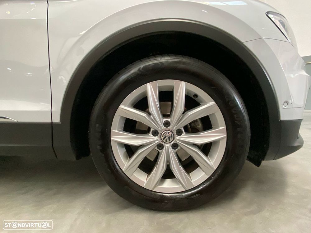 VW Tiguan - 24