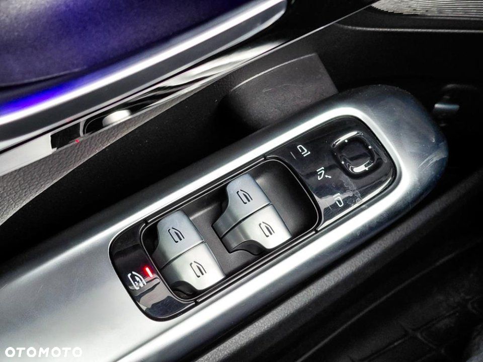 Mercedes-Benz Klasa C - 12