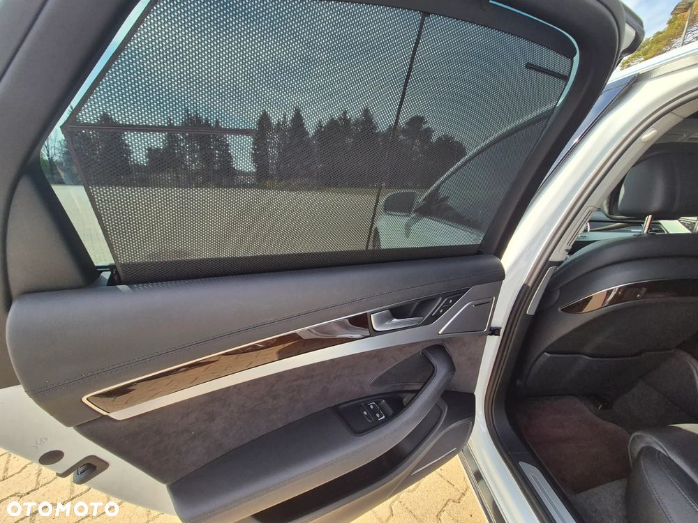 Audi A8 4.0 TFSI cylinder on demand quattro tiptronic - 23