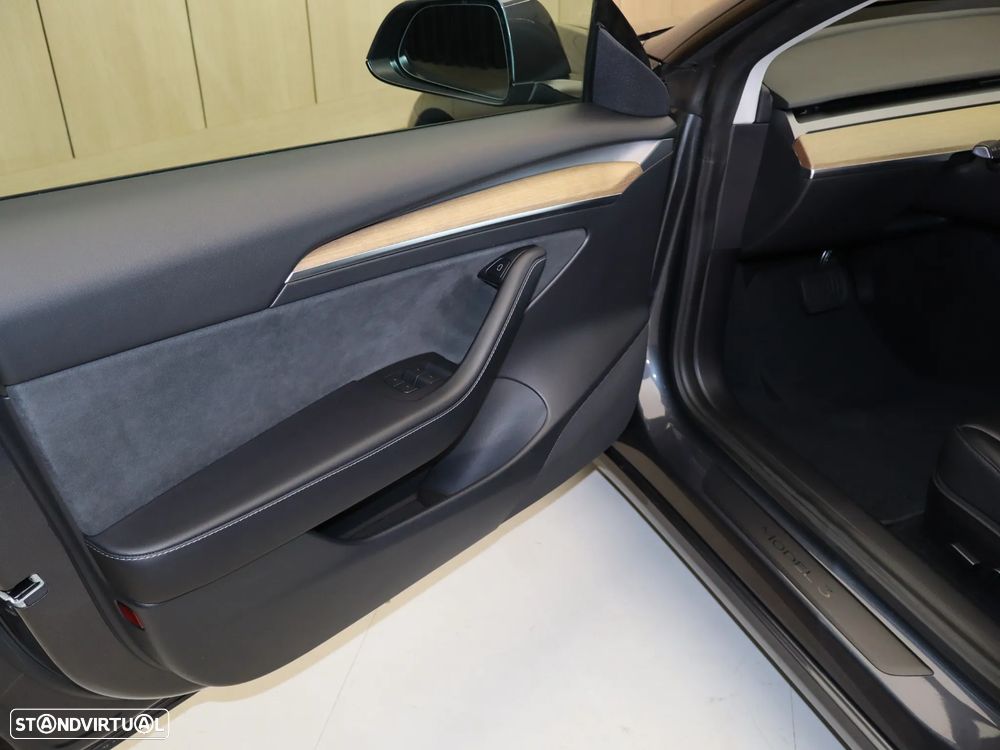 Tesla Model 3 Long Range AWD Dual Motor - 20