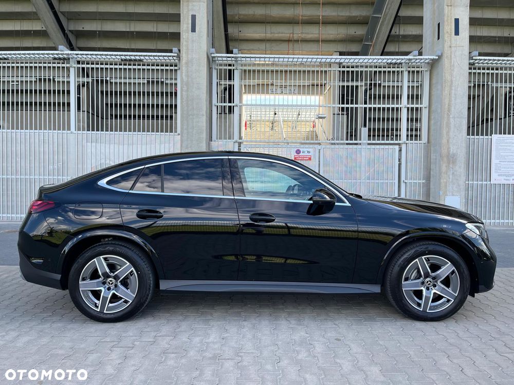 Mercedes-Benz GLC 200 d mHEV 4-Matic AMG Line - 11