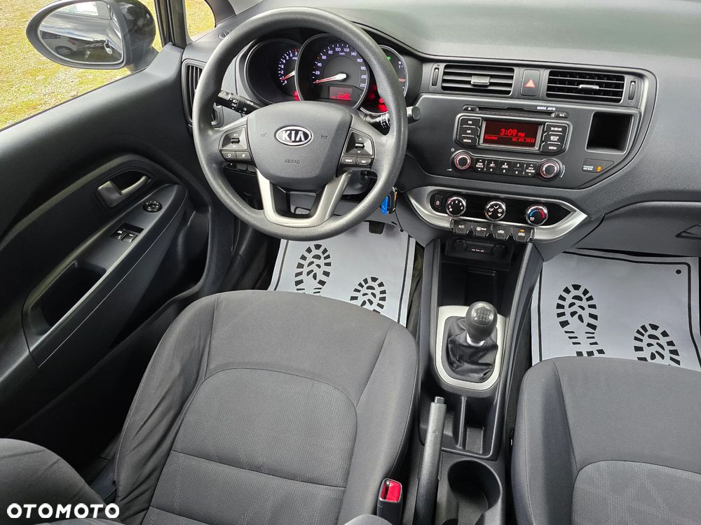 Kia Rio 1.4 Edition 7 - 22