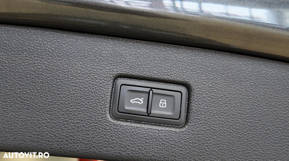Audi SQ7 4.0 TDI quattro Tiptronic - 38