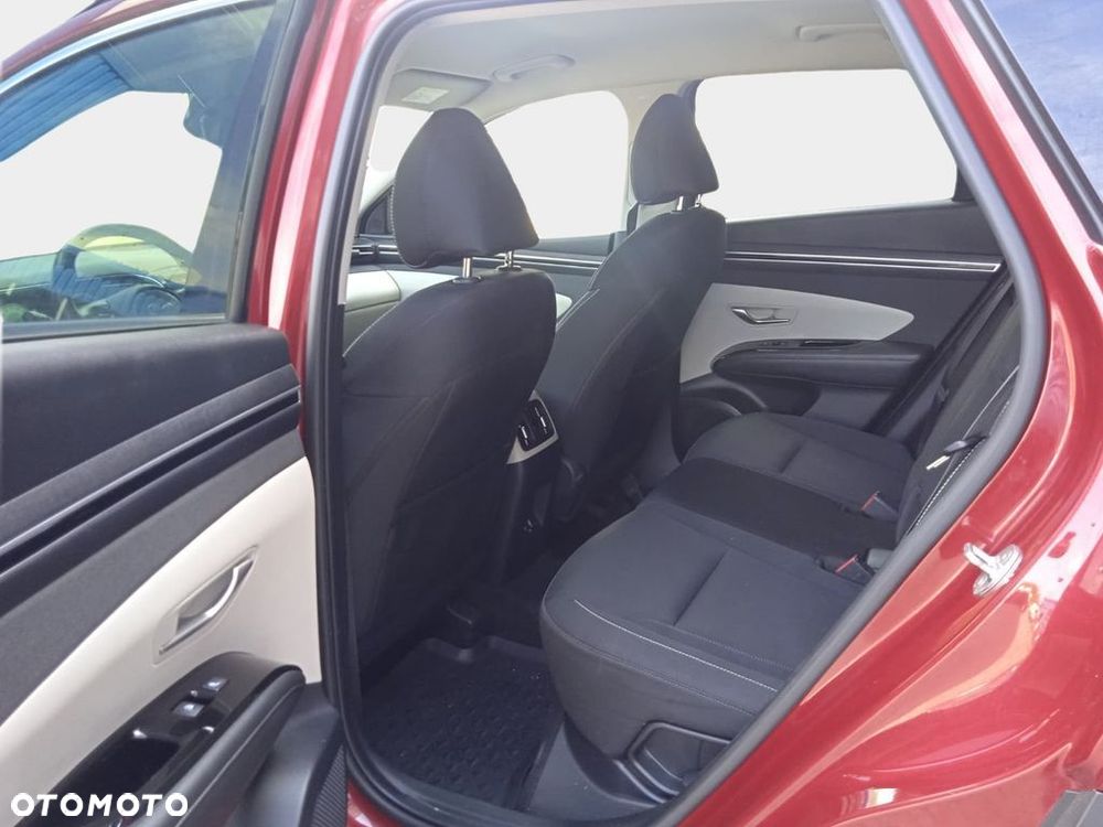 Hyundai Tucson 1.6 T-GDi Executive 2WD - 36