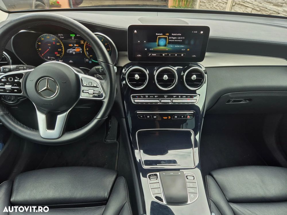 Mercedes-Benz GLC - 4
