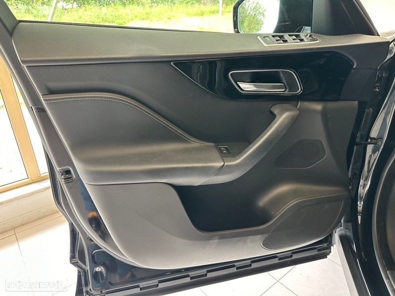 Jaguar F-Pace 20d AWD Aut. R-Sport - 19
