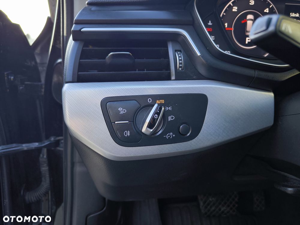 Audi A4 Avant 2.0 TDI S tronic - 13