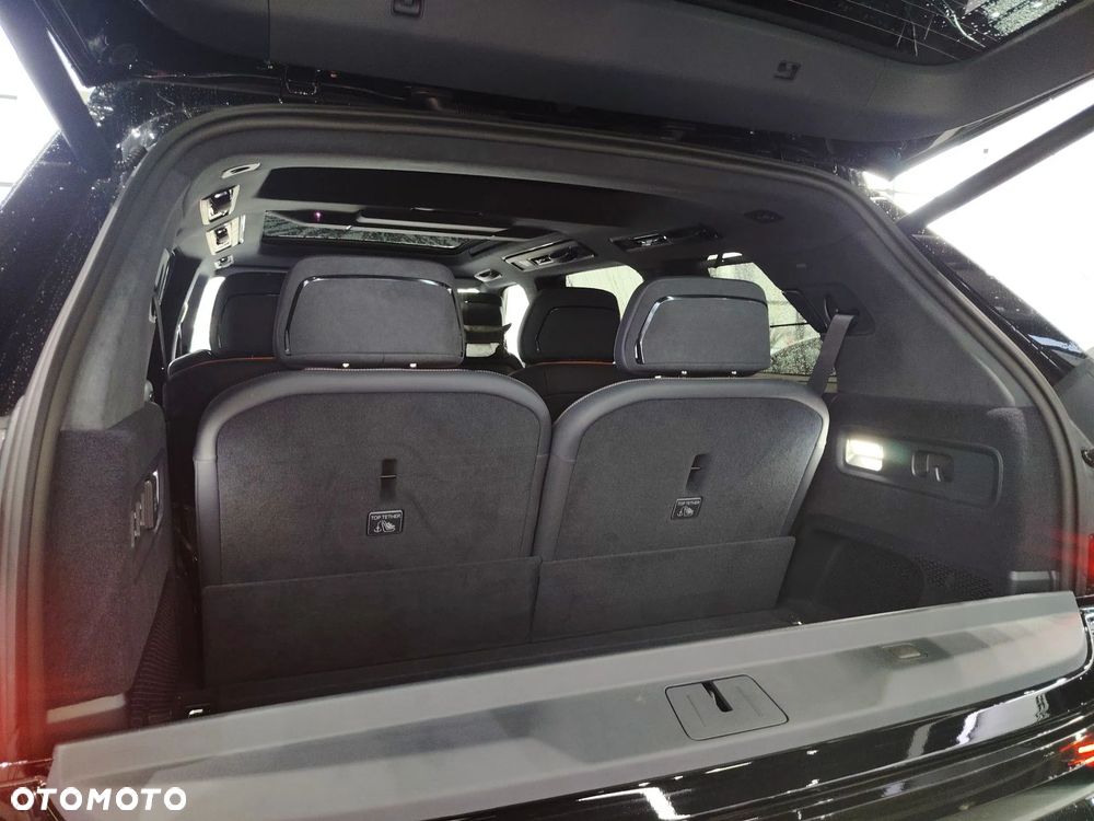 ZEEKR Inny - 20