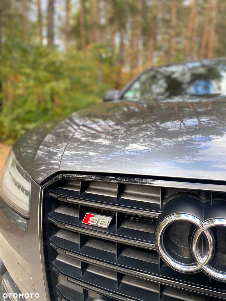 Audi S8 Plus 4.0 TFSI Quattro - 3