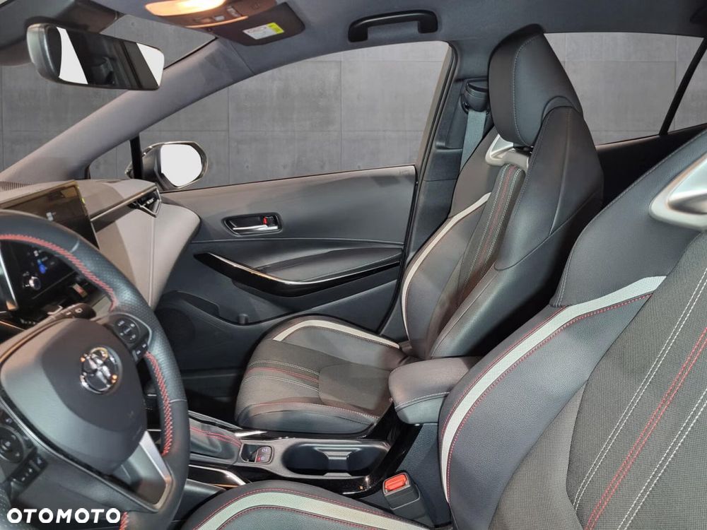 Toyota Corolla - 14