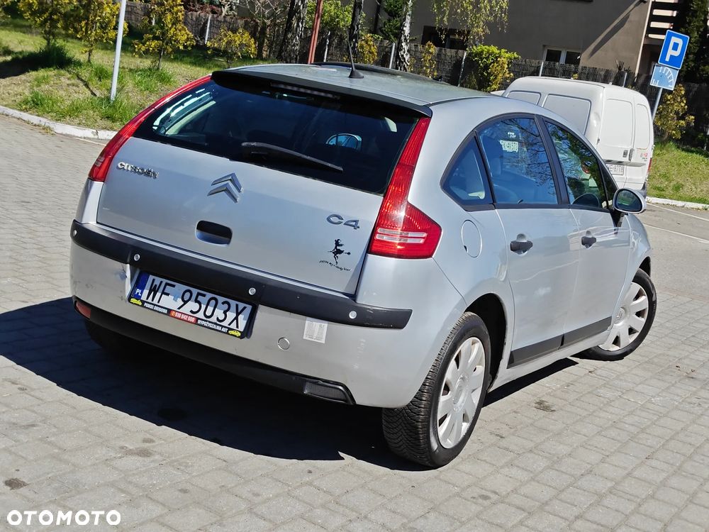 Citroën C4 1.4 16V Impress - 5
