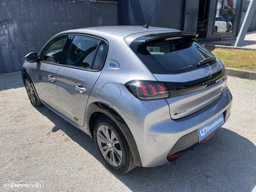 Peugeot e-208 50 kWh Allure Pack - 5