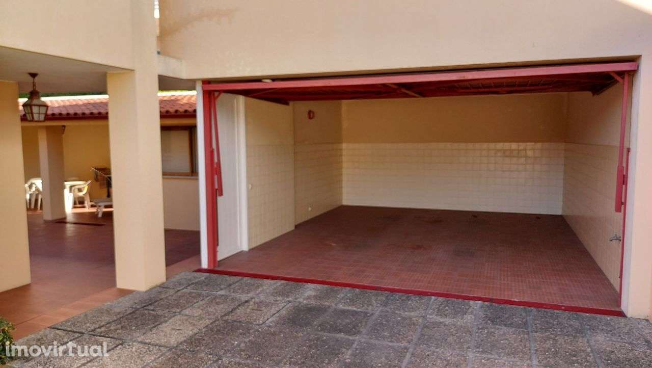 Vende-se moradia T4 no Parque da Cidade junto ao Complexo do Vitória - Grande imagem: 5/19
