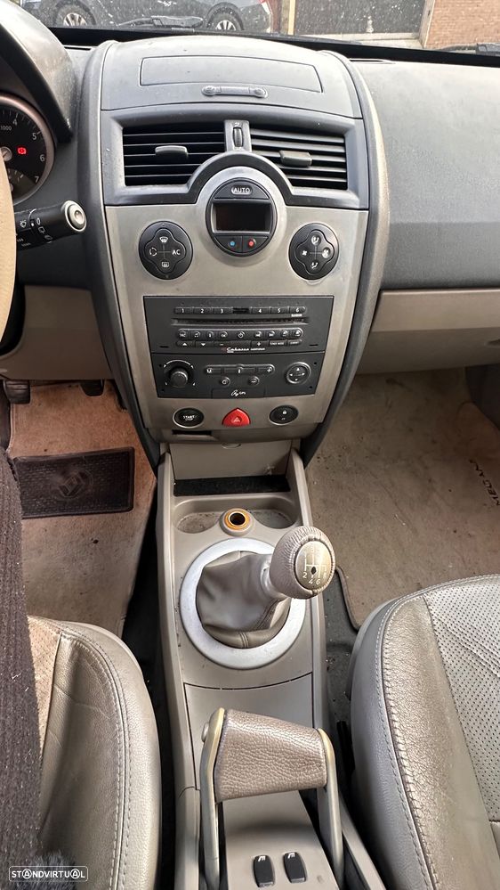 Renault Mégane Break 1.9 dCi C Authentique - 6