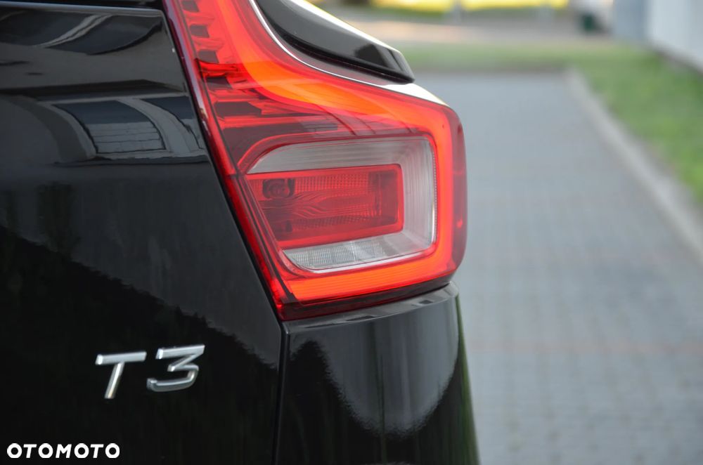 Volvo XC 40 T3 Momentum - 15