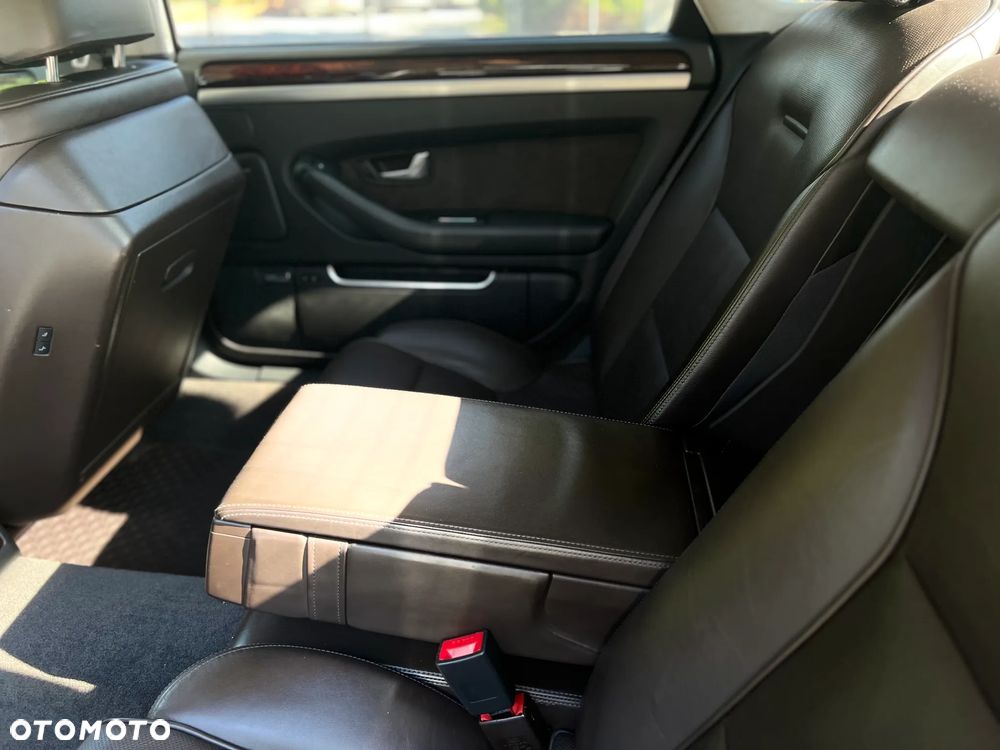Audi A8 4.2 TDI DPF L Quattro - 13