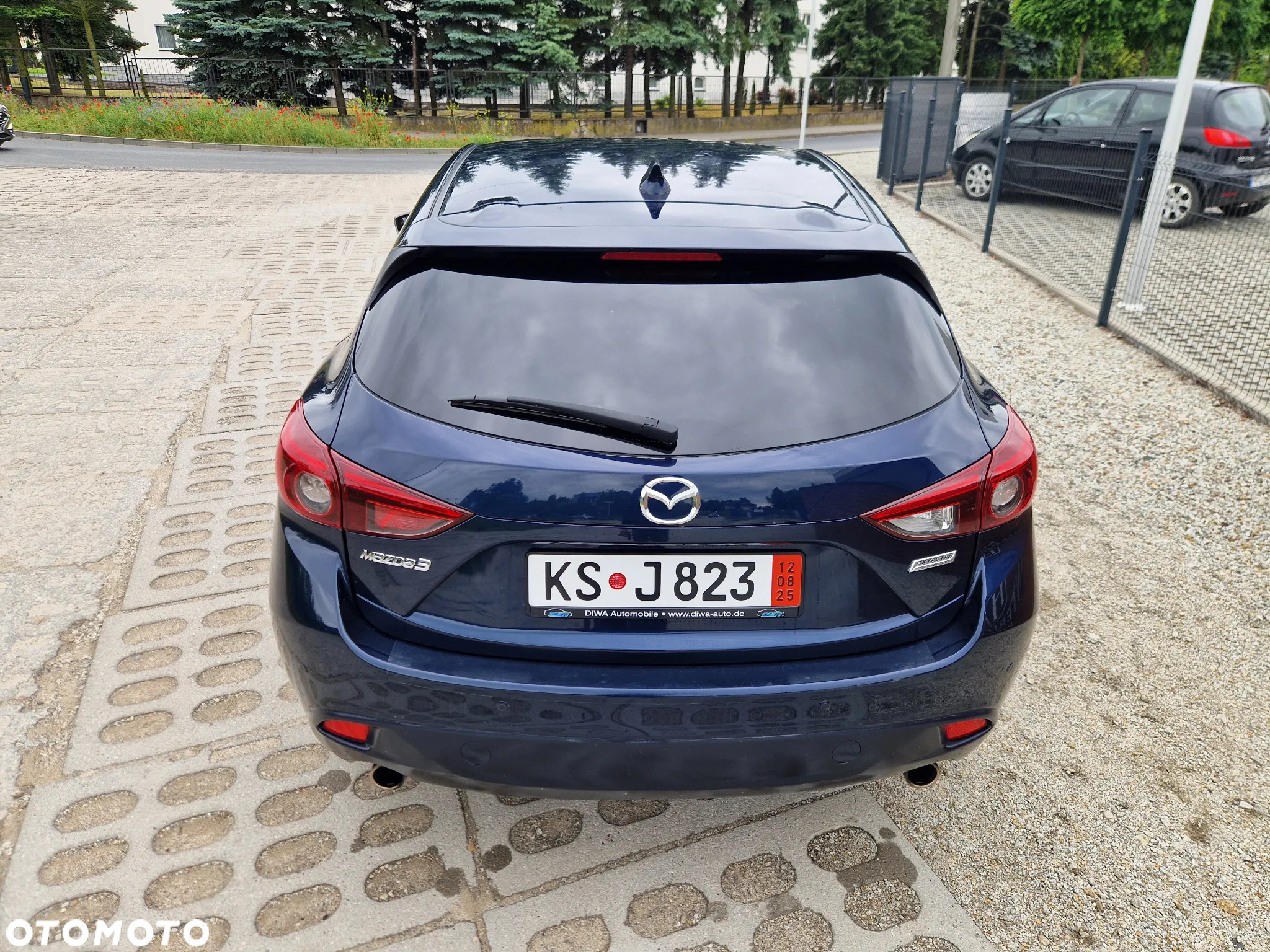 Mazda 3 e-SKYACTIV-G 150 M HYBRID EXCLUSIVE-LINE - 11
