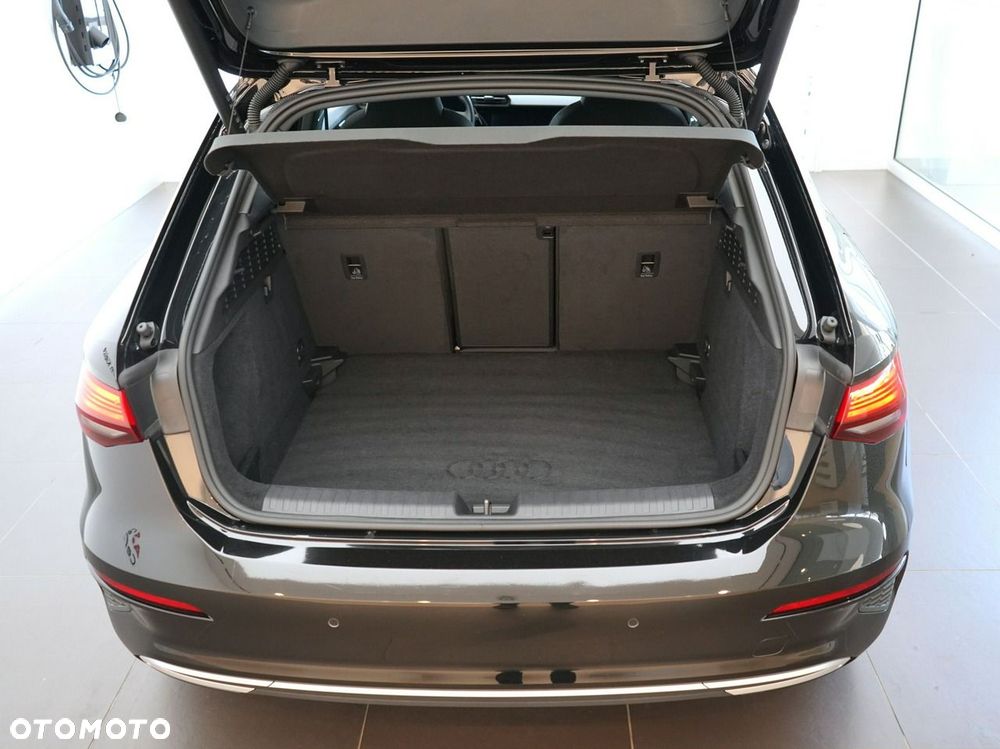 Audi A3 Sportback - 9
