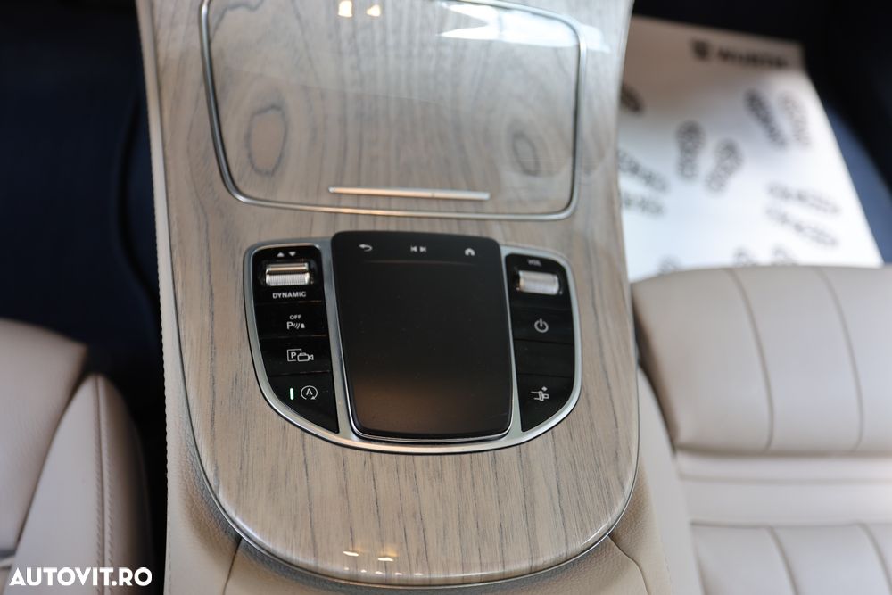 Mercedes-Benz E 200 MHEV - 34