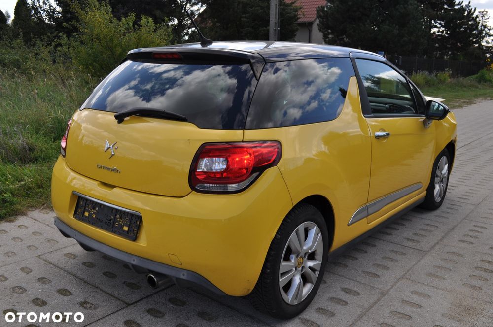 Citroën DS3 1.6 VTi SoChic - 2