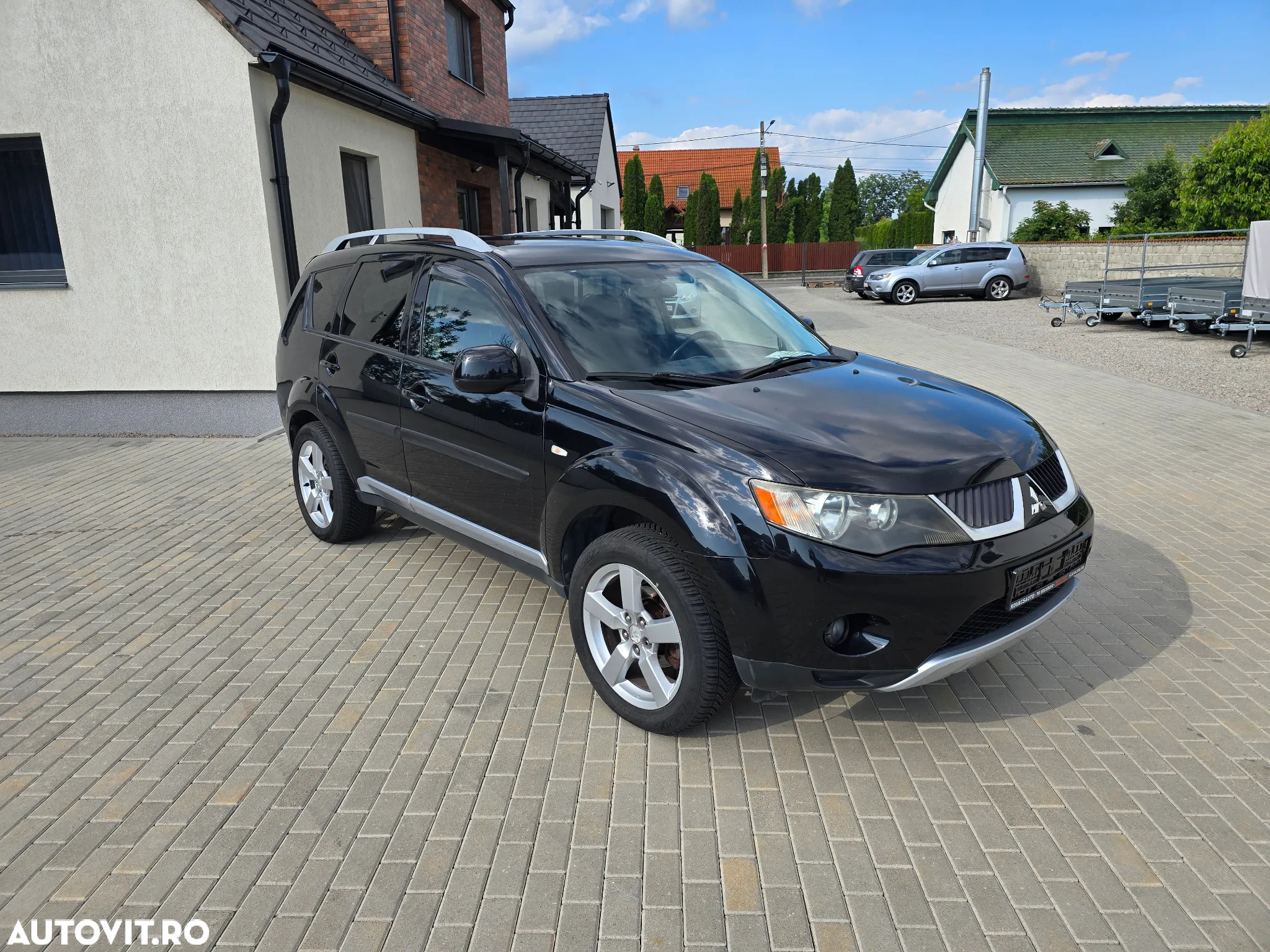 Mitsubishi Outlander 2.0 DI-D Instyle - 2