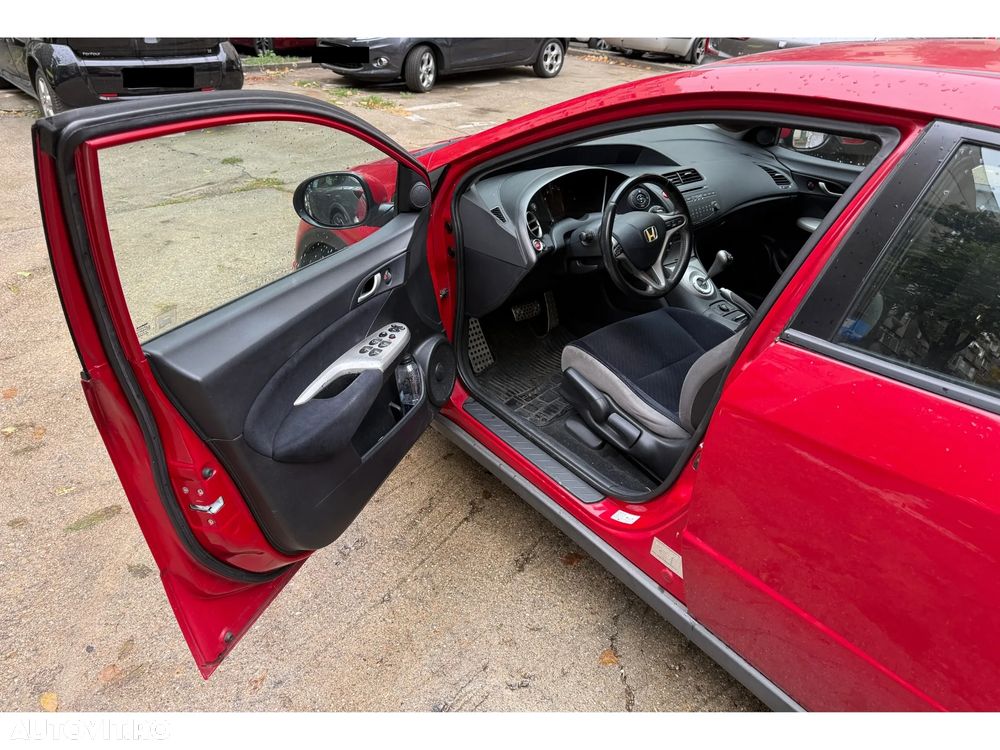 Honda Civic - 10
