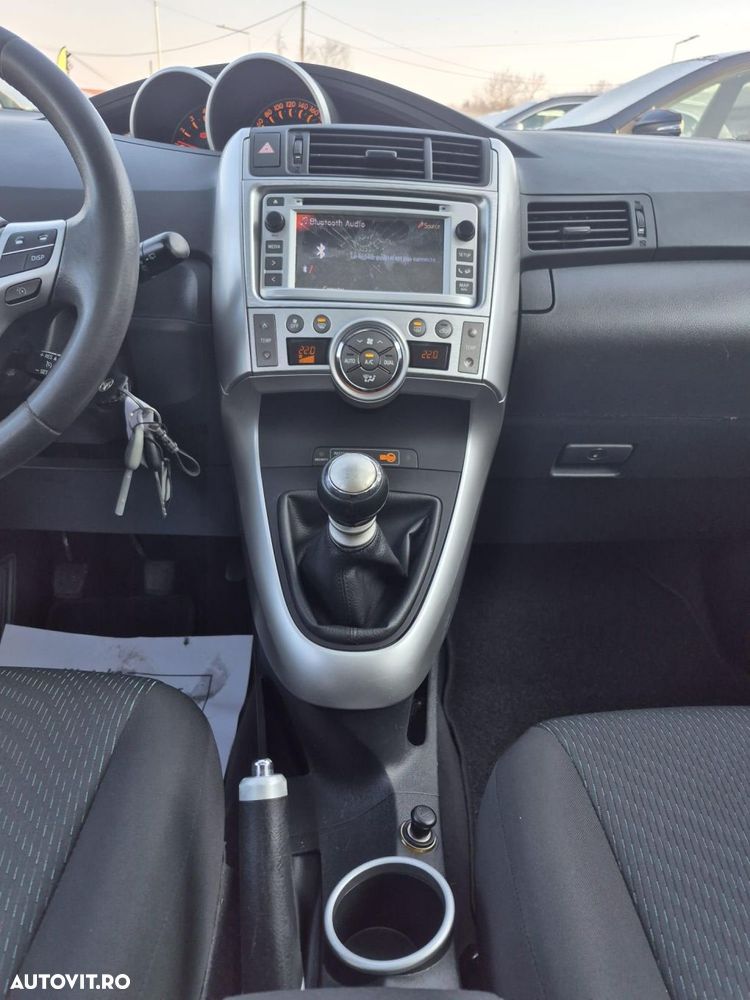 Toyota Verso - 13