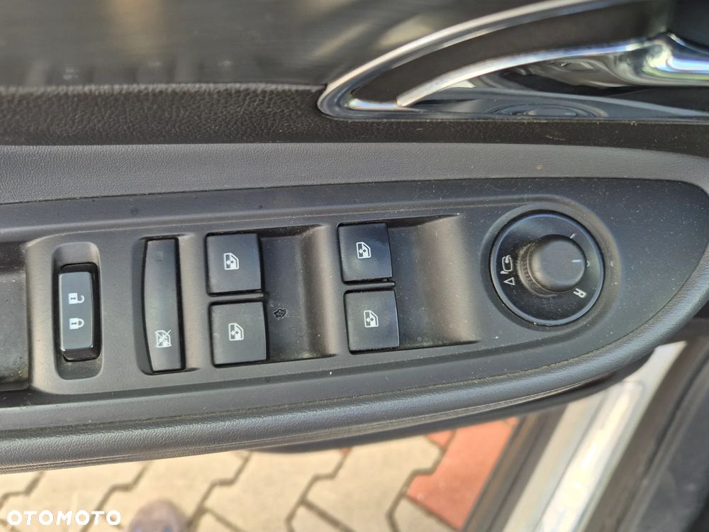 Opel Mokka 1.4 T Cosmo S&S - 9