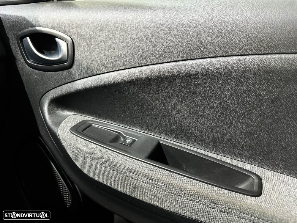 Renault Zoe (c/ Bateria) EV50 135hp Techno - 27