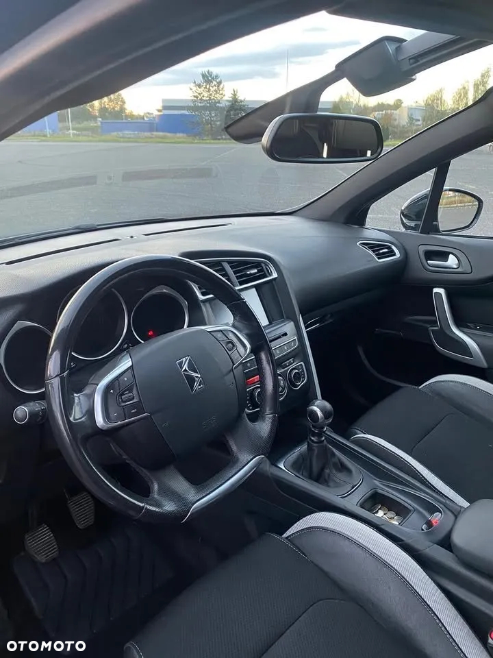 Citroën DS4 2.0 BlueHDi SoChic S&S - 5