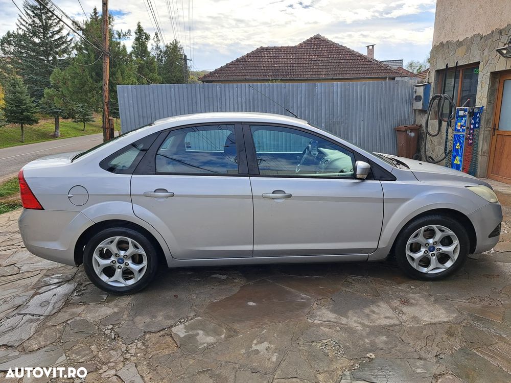 Ford Focus 1.6 TDCi DPF Titanium - 7