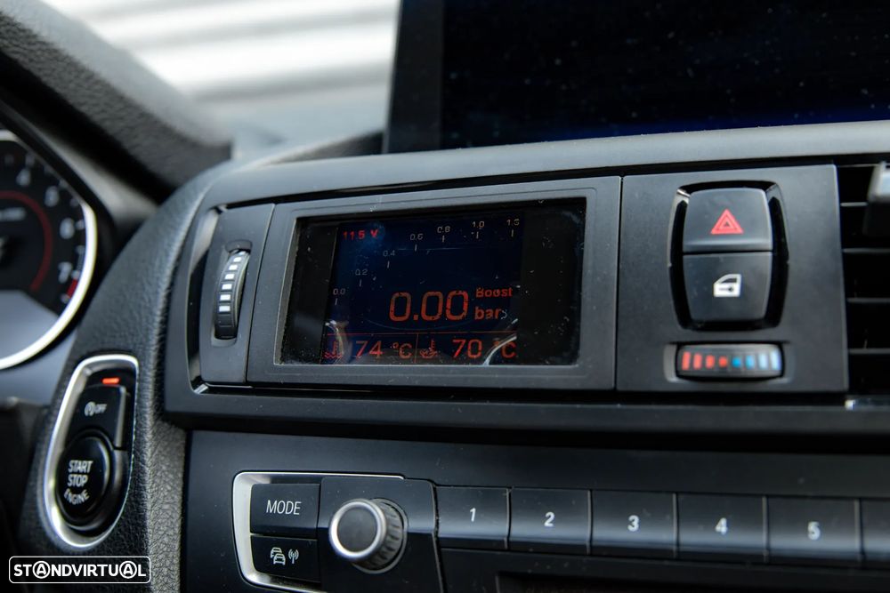 BMW M135i xDrive - 33