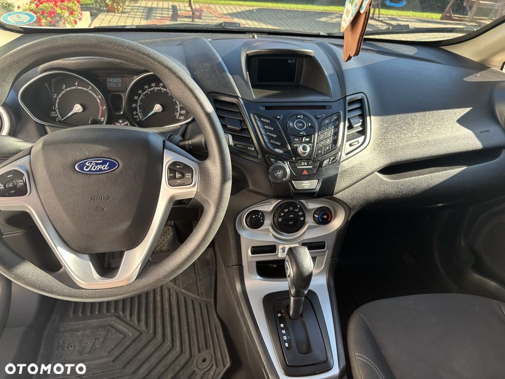 Ford Fiesta - 8