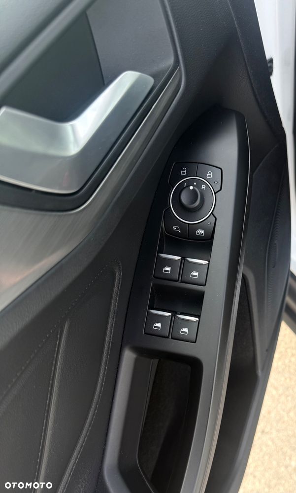 Ford Focus 1.0 EcoBoost Titanium Design - 14