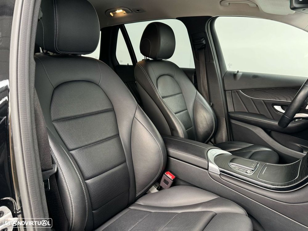 Mercedes-Benz GLC 300 - 23