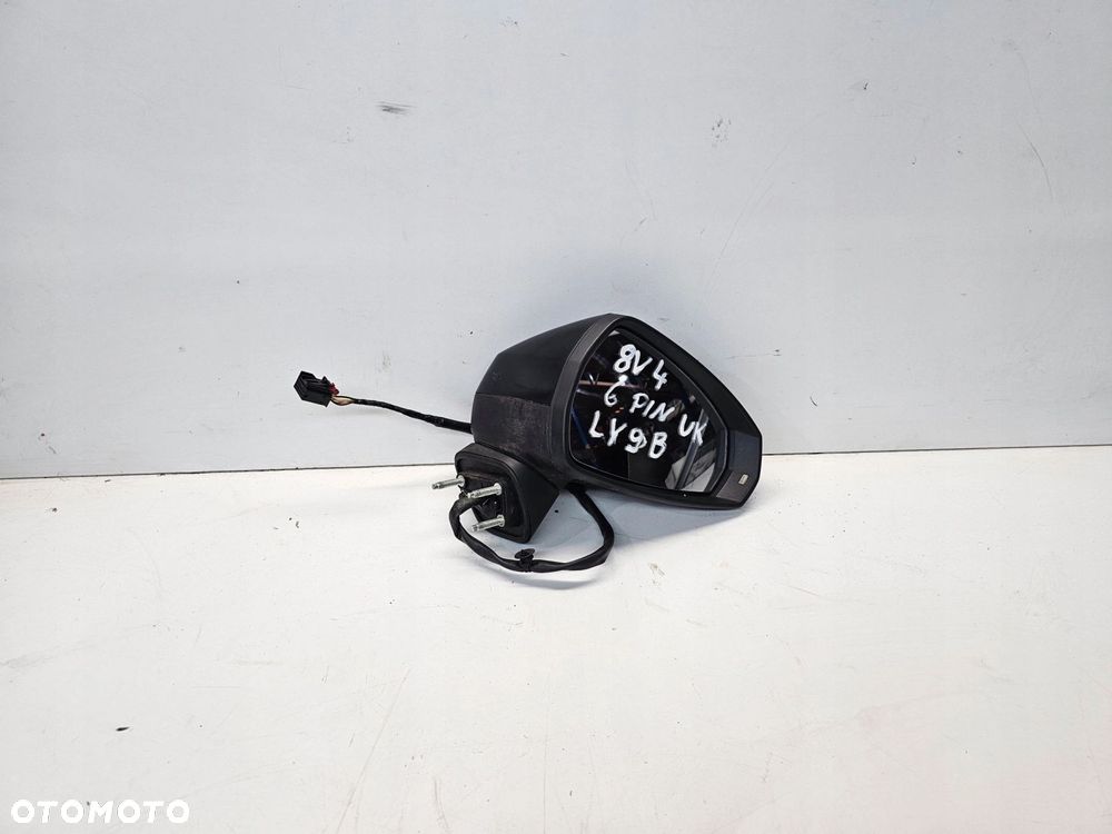 LUSTERKO ZEWNĘTRZNE PRAWE AUDI A3 8V LY9B 6-PIN UK - 1