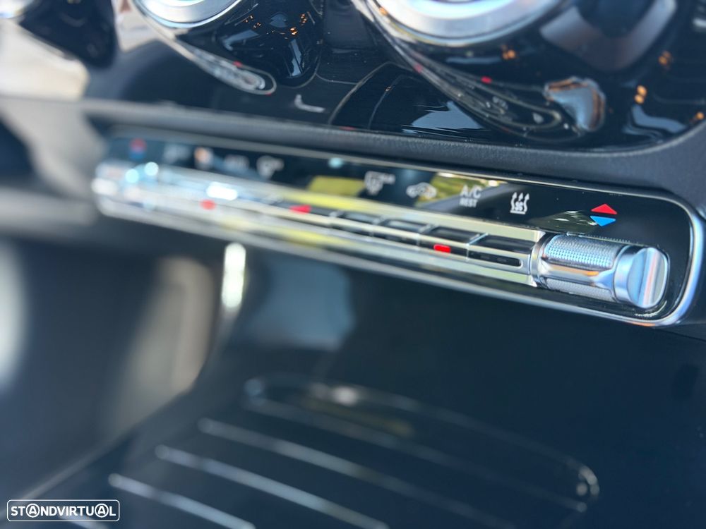 Mercedes-Benz A 250 e AMG Line — fotografia 35