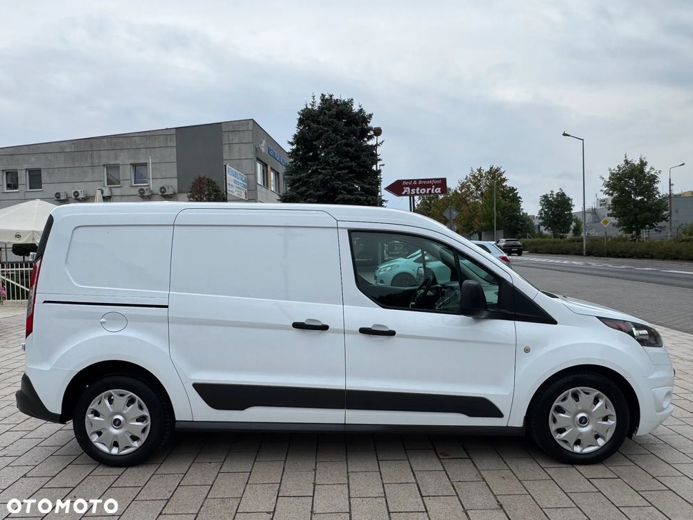 Ford Transit Connect - 38