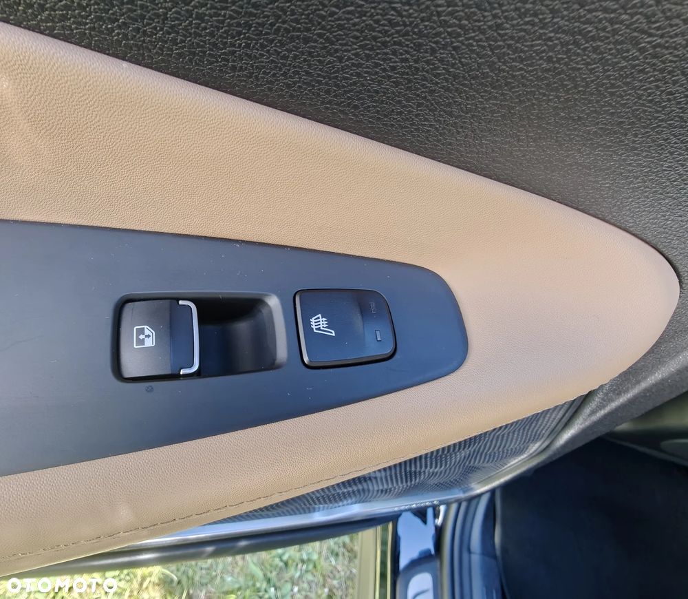 Hyundai Santa Fe 1.6 T-GDI HEV Platinum 4WD - 21