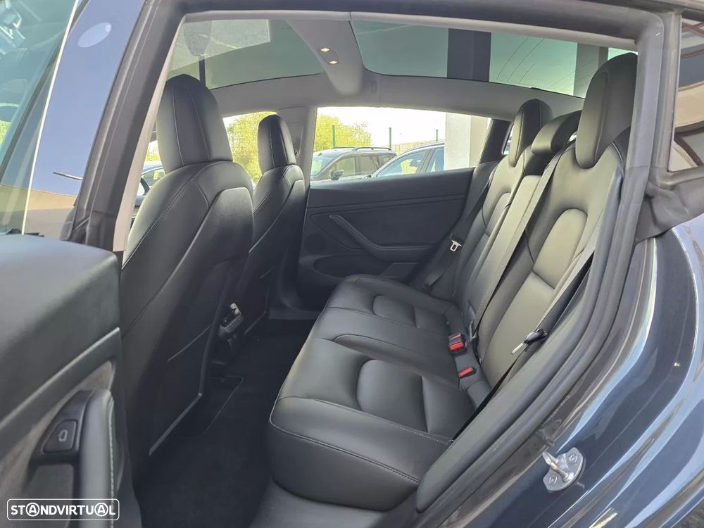 Tesla Model 3 Standard Range Plus RWD - 8