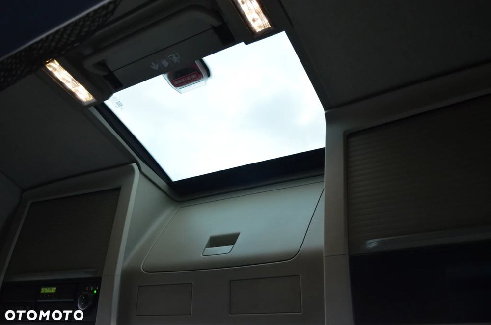 Volvo FH 5 / NEW / I-SAVE / KLIMA P. / LED / NAVI / KAMERA / 9548 - 16