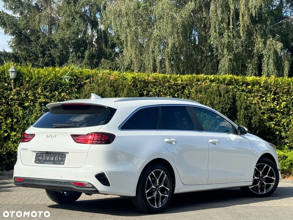 Kia Ceed 1.6 CRDi mHEV Business Line DCT - 6