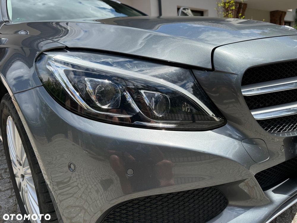 Mercedes-Benz Klasa C 250 7G-TRONIC Avantgarde - 3