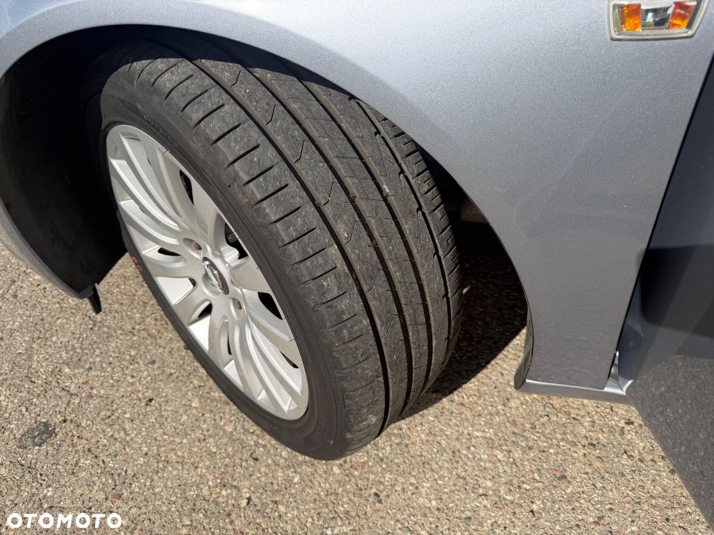 Opel Insignia 1.8 Design Edition - 14