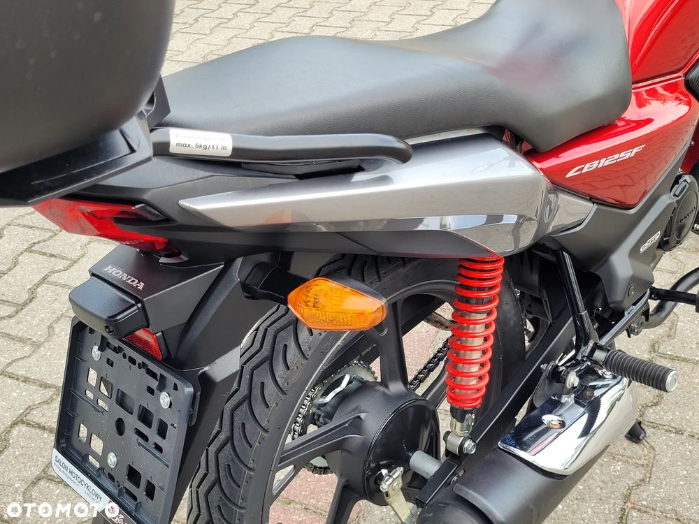 Honda CB - 18