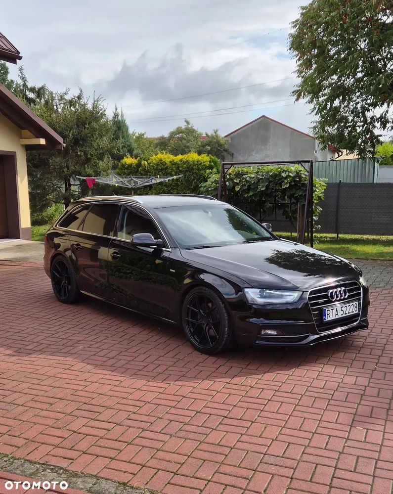 Audi A4 Avant 2.0 TDI Quattro S tronic - 2
