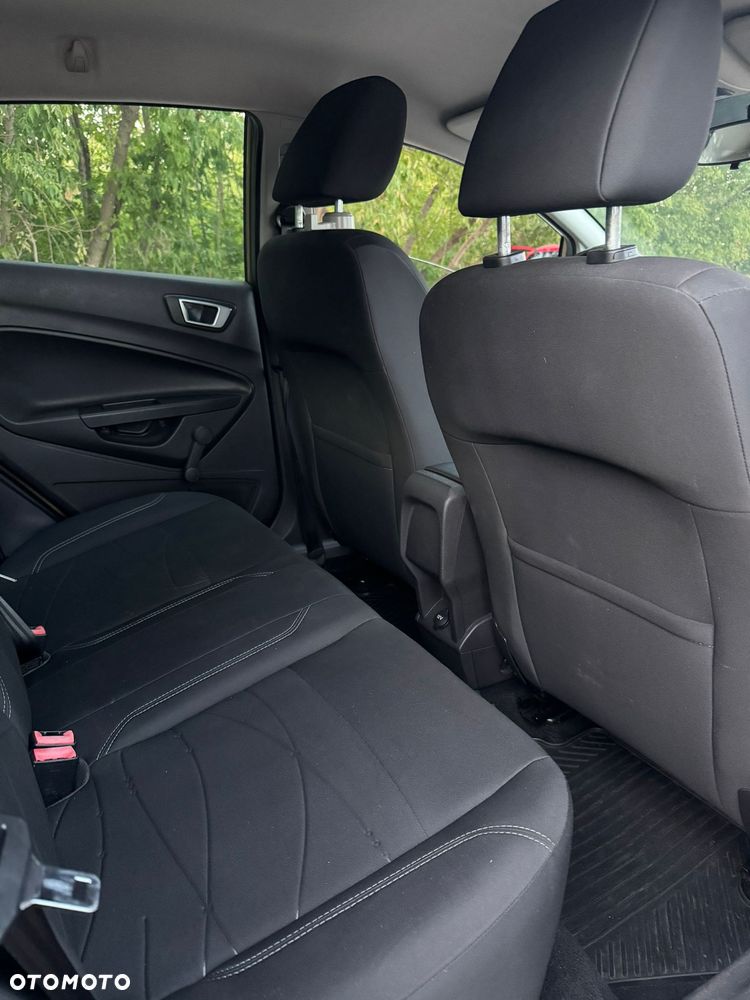 Ford Fiesta 1.25 Ambiente - 11