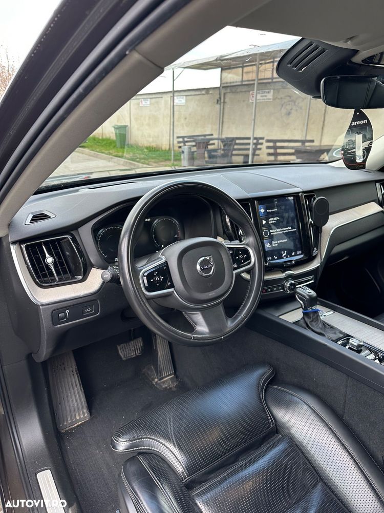 Volvo XC 60 D4 AWD Inscription - 9