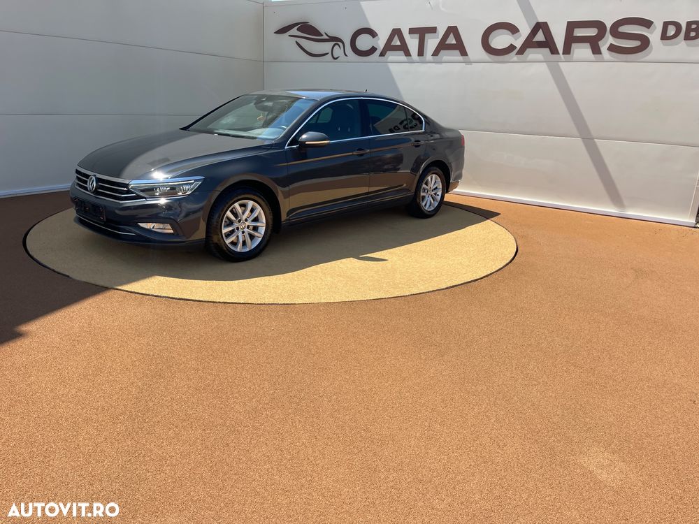 Volkswagen Passat 1.6 TDI SCR DSG Business - 5