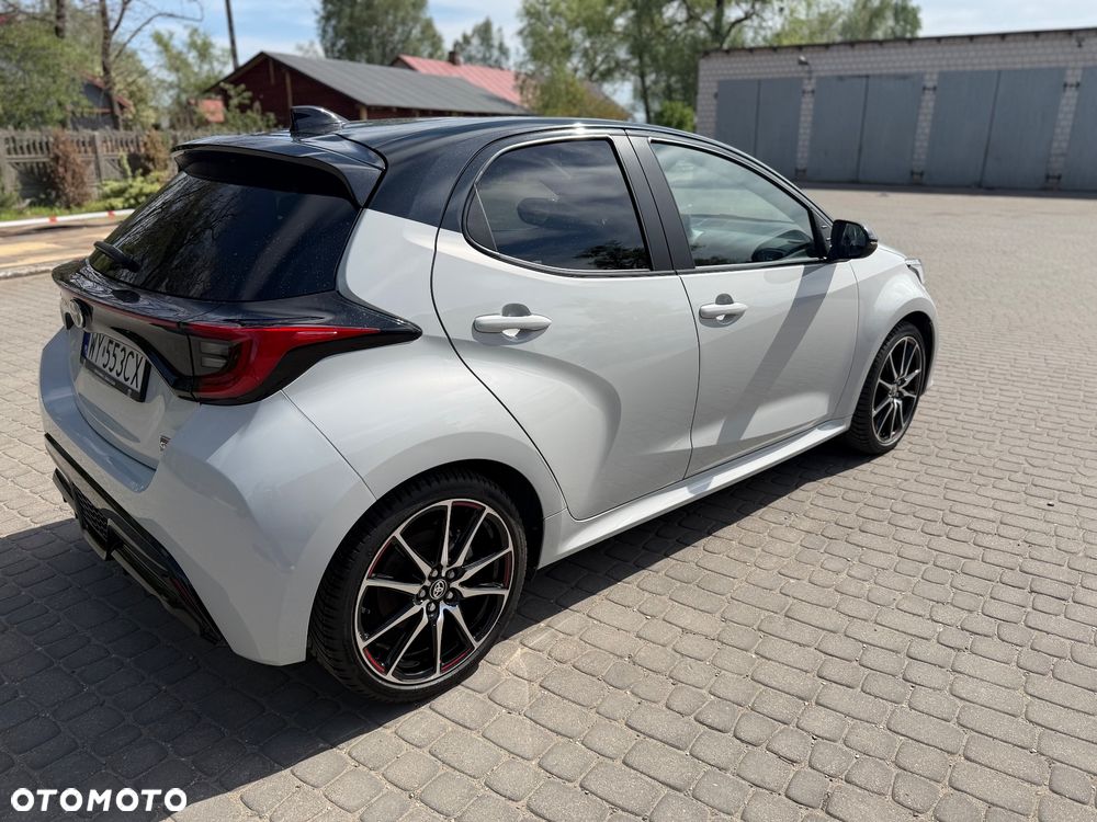 Toyota Yaris 1.5 VVT-i GR SPORT - 6